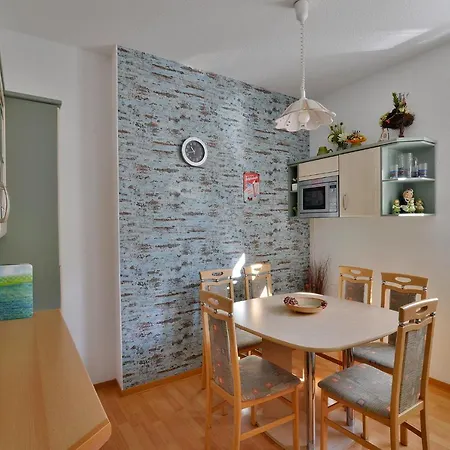 Gortan Apartment *
